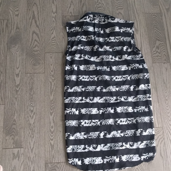 Michael Kors Summer Dress - Picture 12 of 12